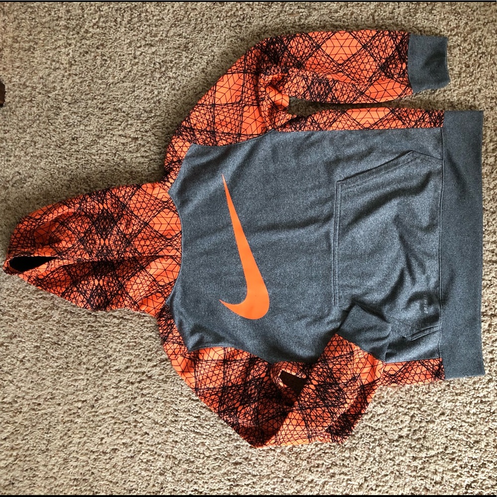 Nike sweatshirt
